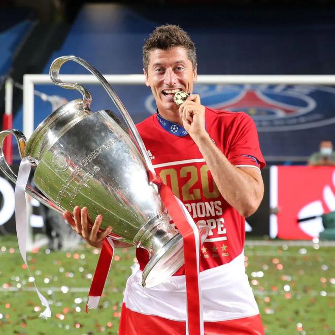 Scout连续三场比赛得分超过重要助攻，拜仁不断突破！热度持续攀升的简单介绍